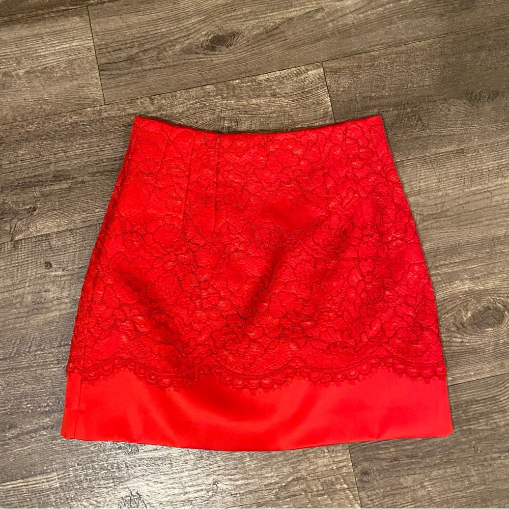 RED lace overlay formal H&M mini skirt high rise sz 8 great condition bodycon
